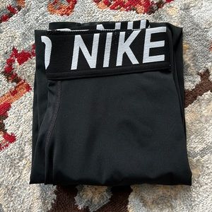 Nike leggings